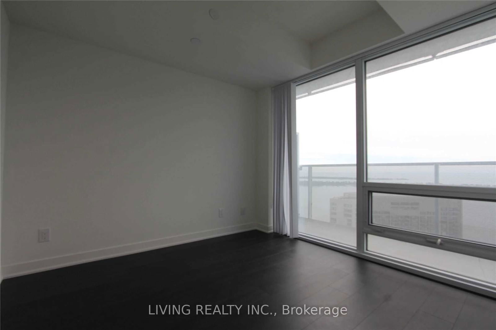 88 Harbour St, unit 4208 for rent - image #13