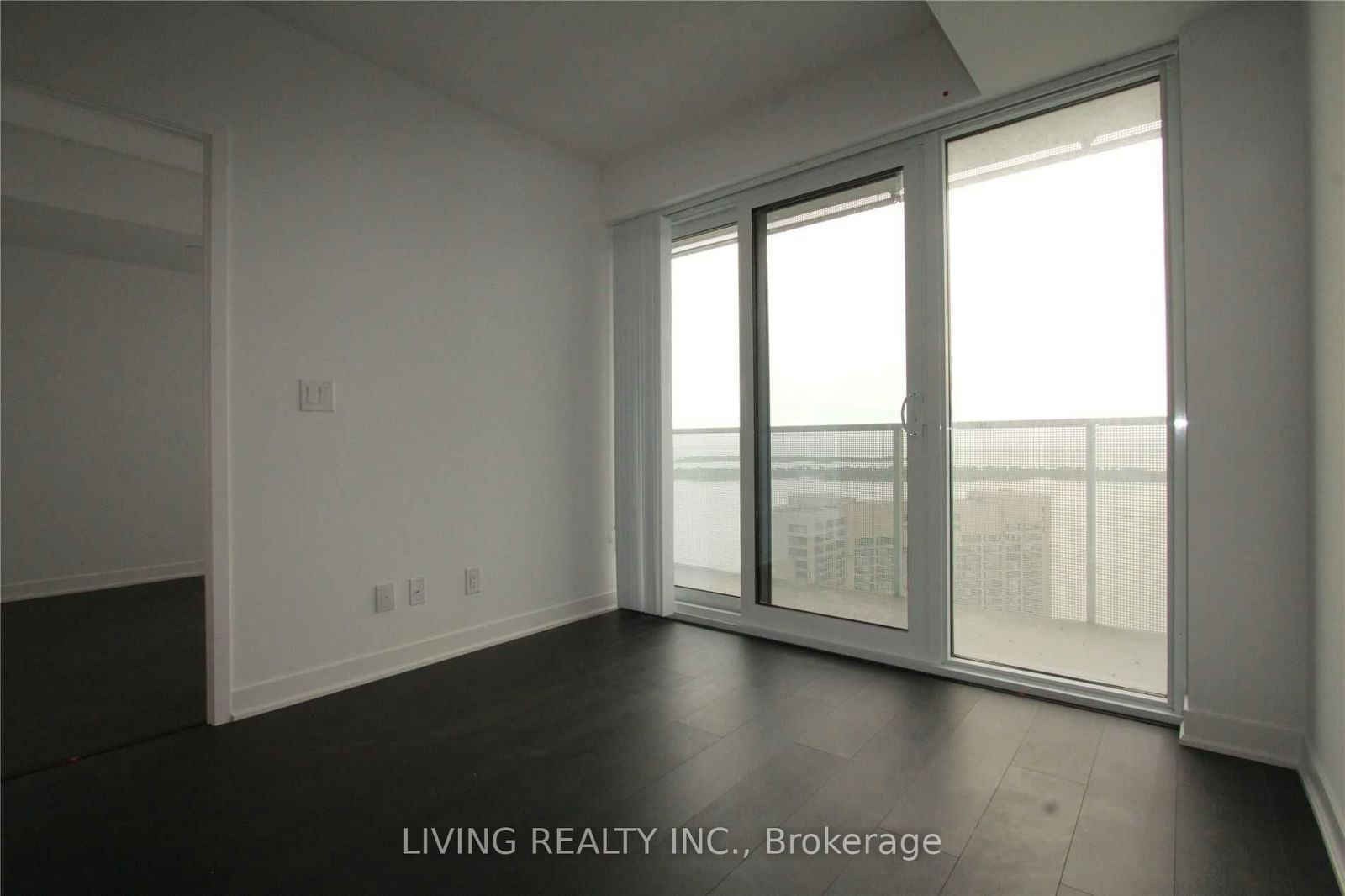 88 Harbour St, unit 4208 for rent - image #19