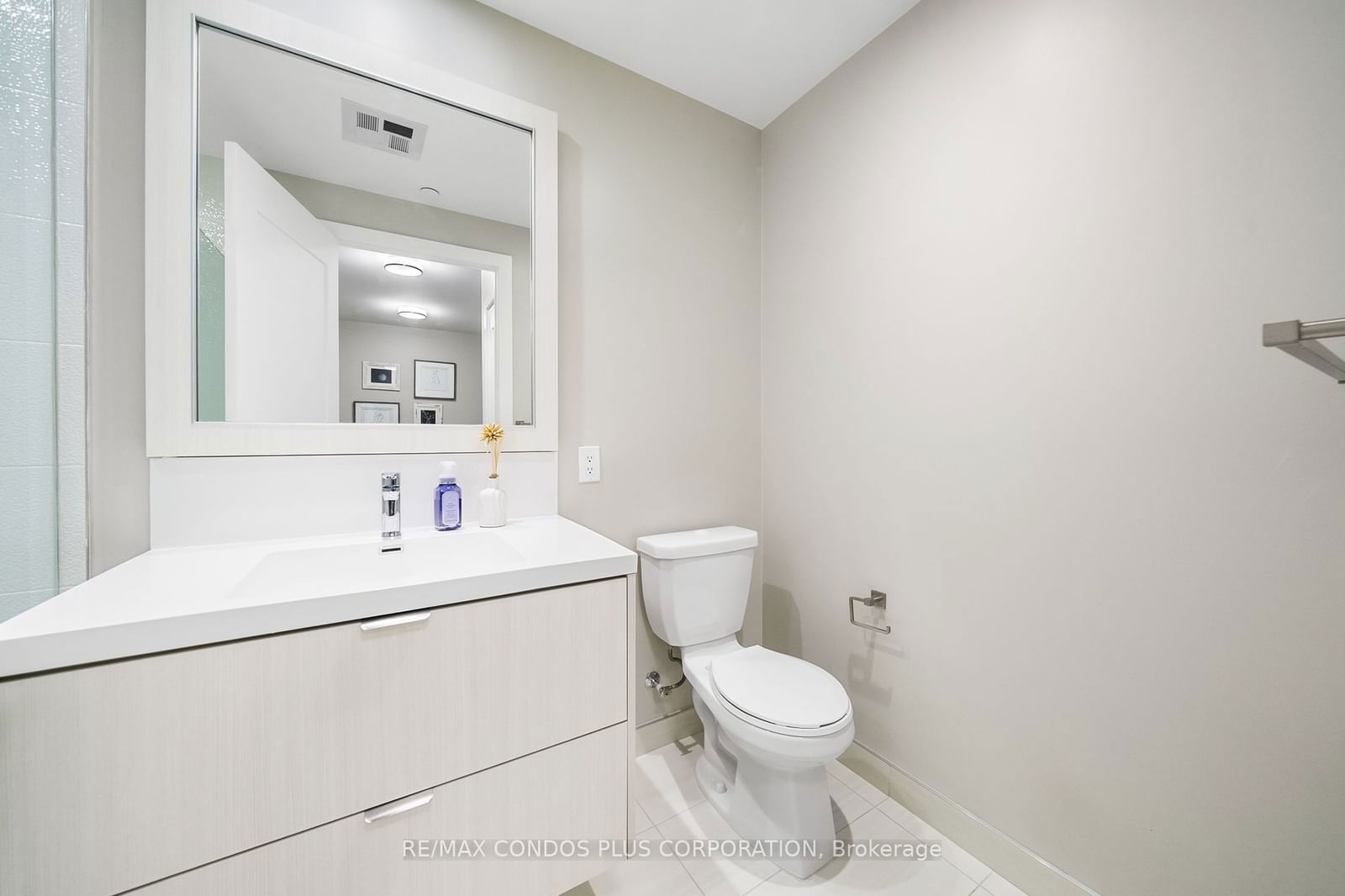 80 Vanauley St, unit 511 for sale - image #12