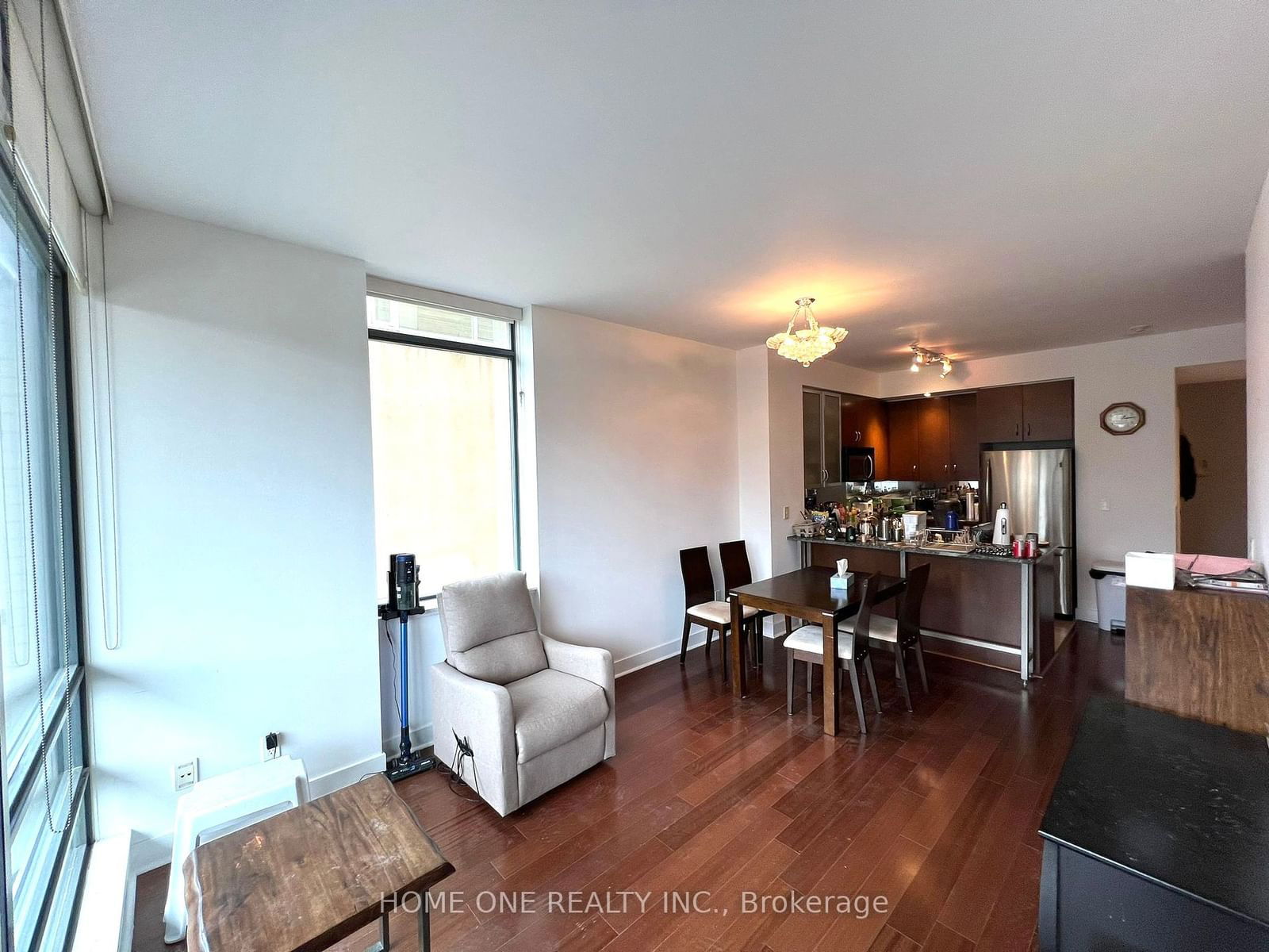 438 King St W, unit 505 for rent