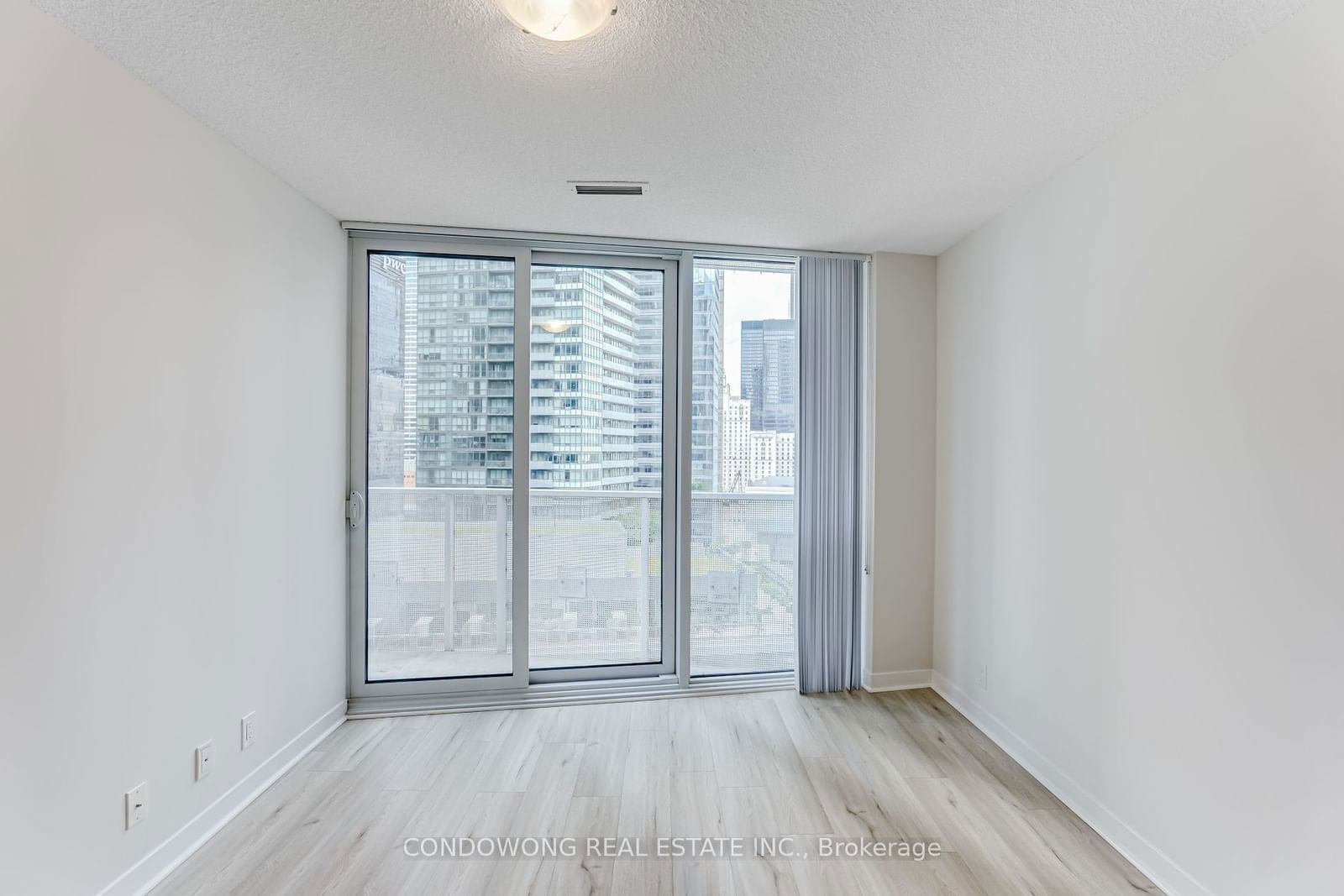 100 Harbour St, unit 1703 for sale - image #15