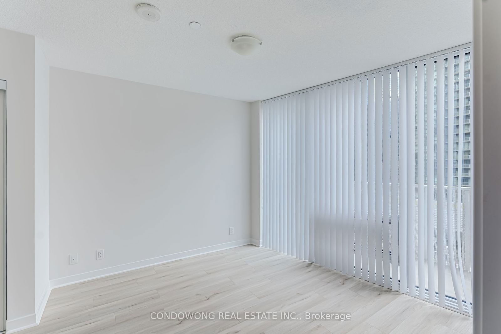 100 Harbour St, unit 1703 for sale - image #16