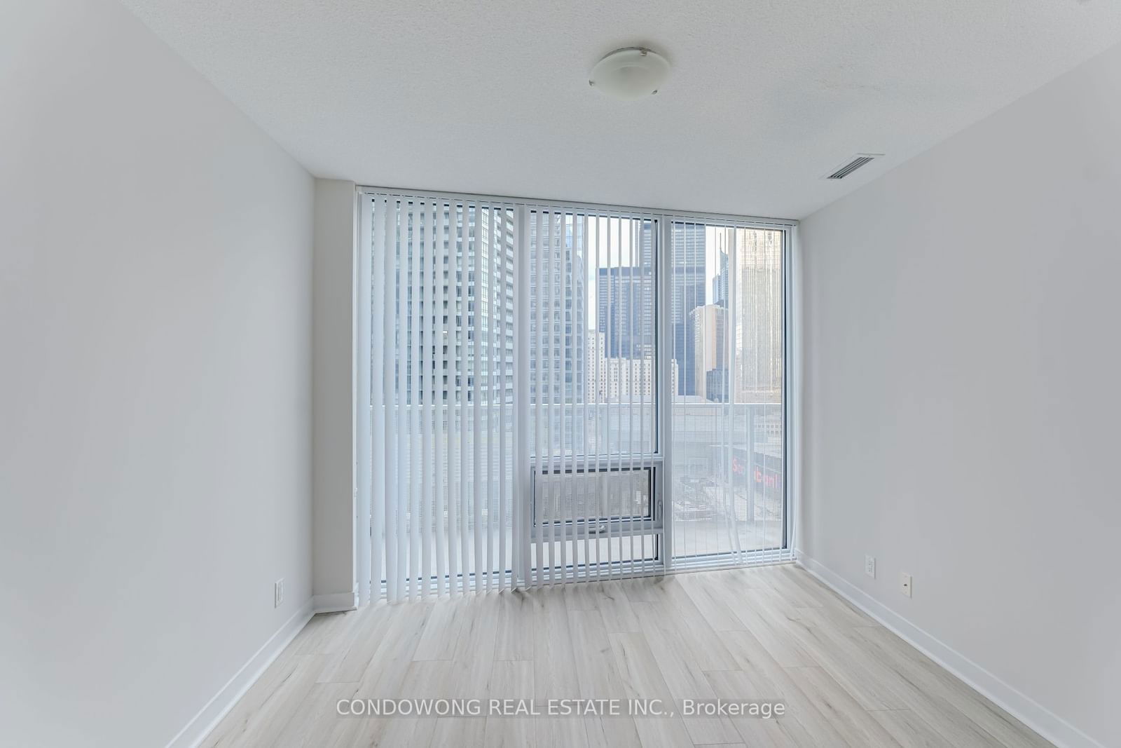 100 Harbour St, unit 1703 for sale - image #17