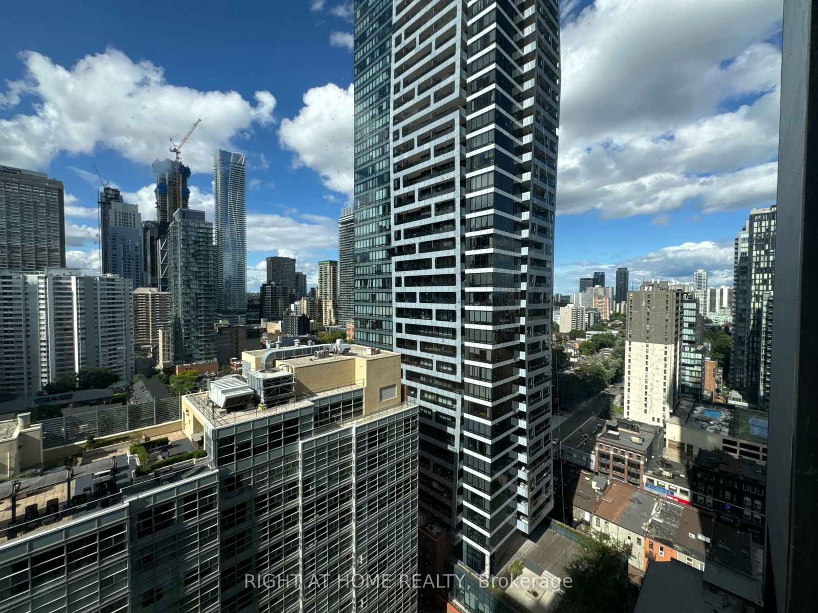 24 Wellesley St W, unit 2407 for sale - image #8