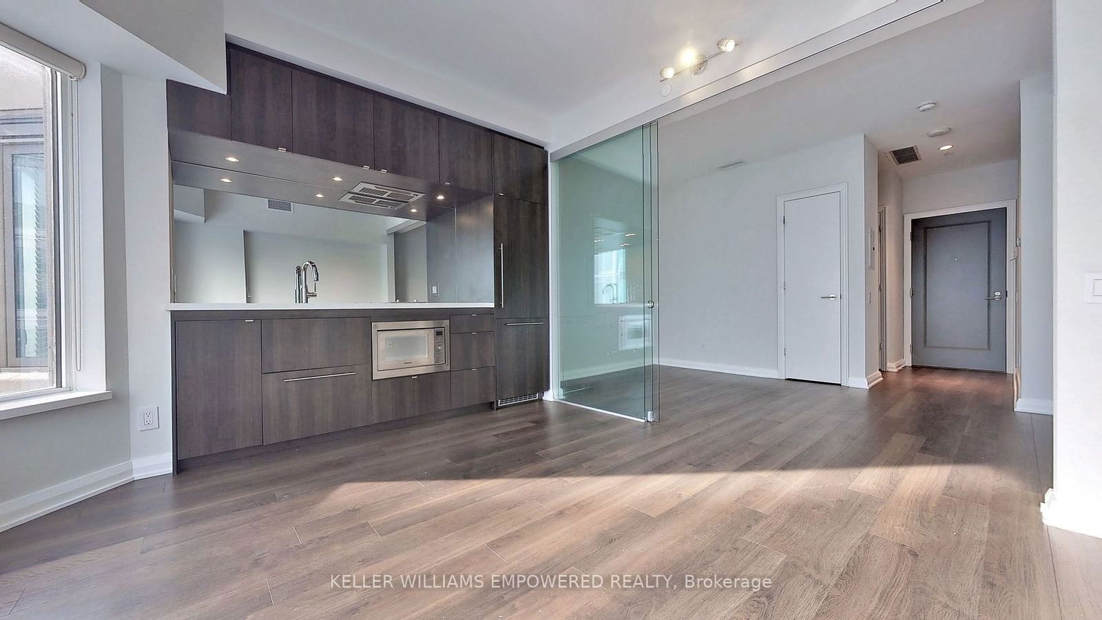 155 Yorkville Ave S, unit 3111 for sale