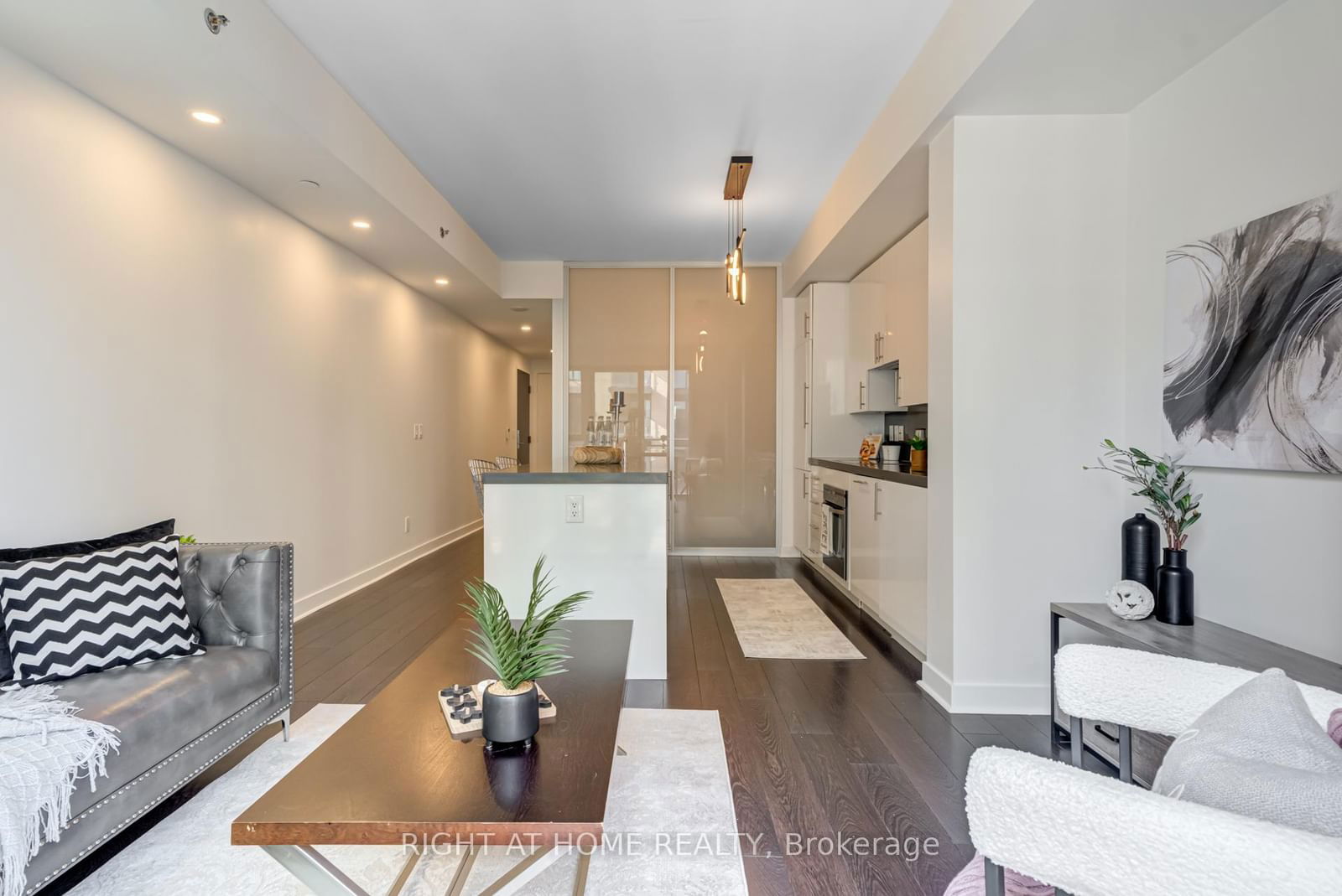 156 Portland St, unit 719 for sale