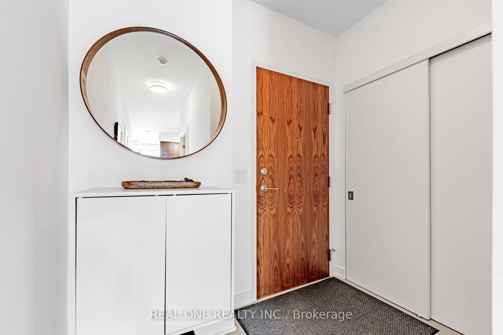 1 Market St, unit 1604 for sale - image #6