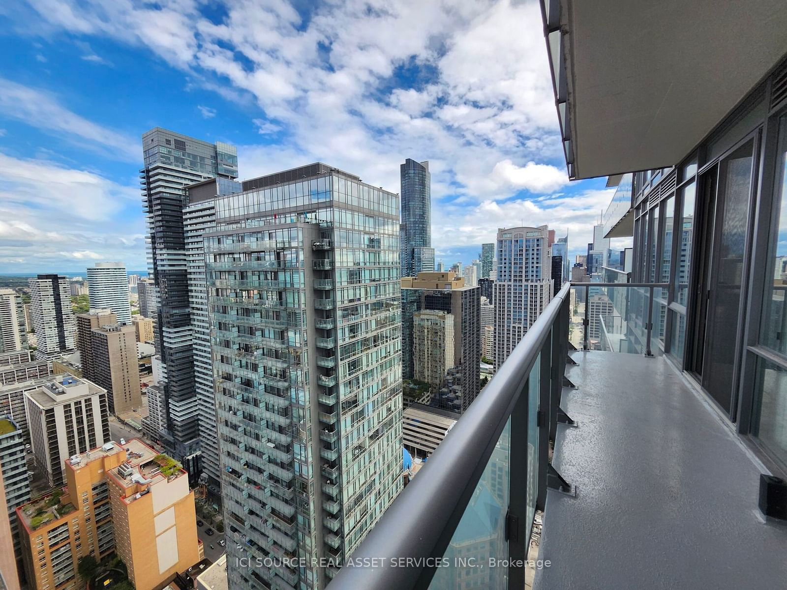 832 Bay St, unit 4106 for rent - image #12