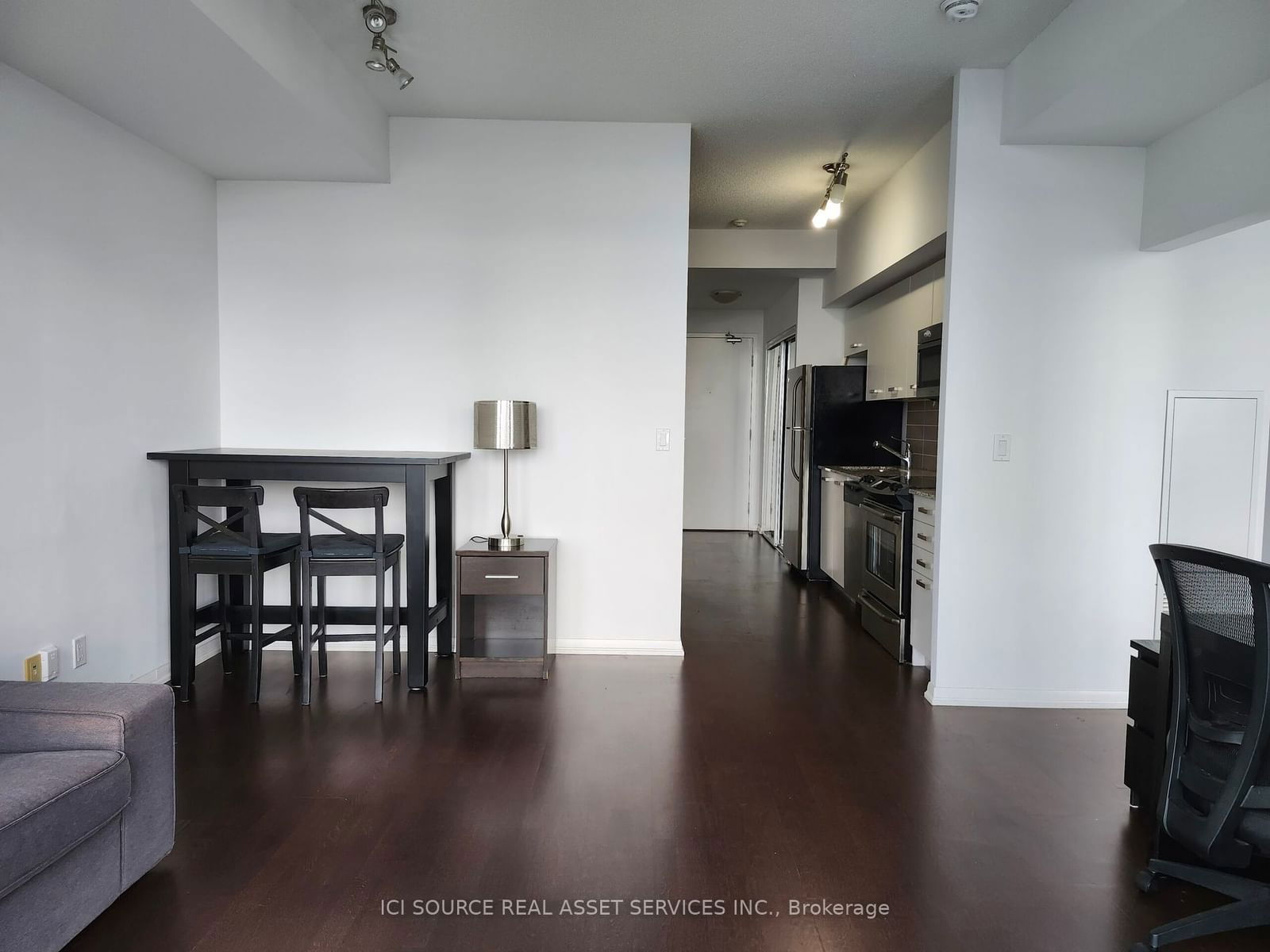 832 Bay St, unit 4106 for rent