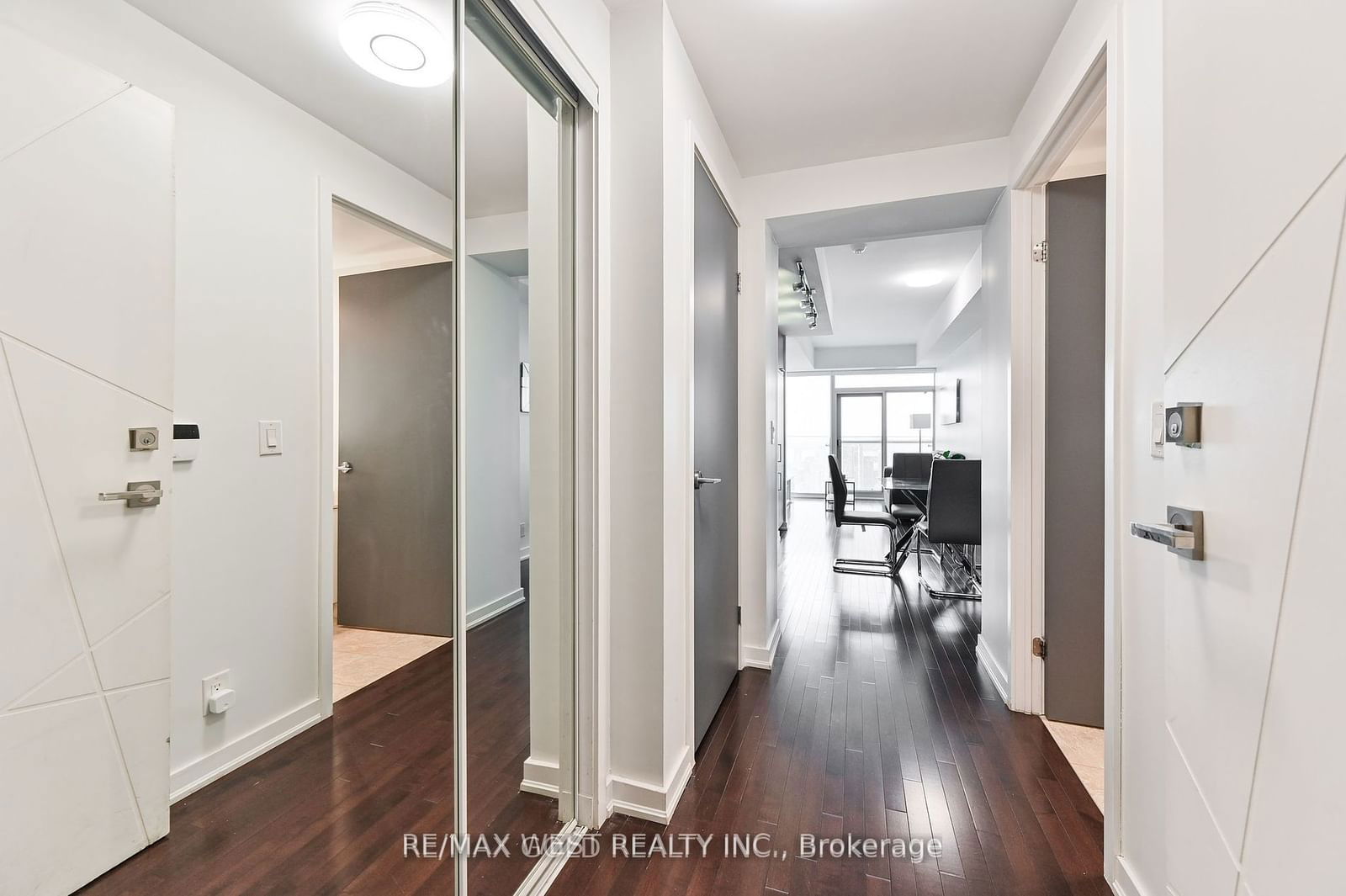 14 York St, unit 4707 for sale - image #9