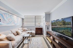 80 Antibes Dr S, unit 606 for sale - image #1