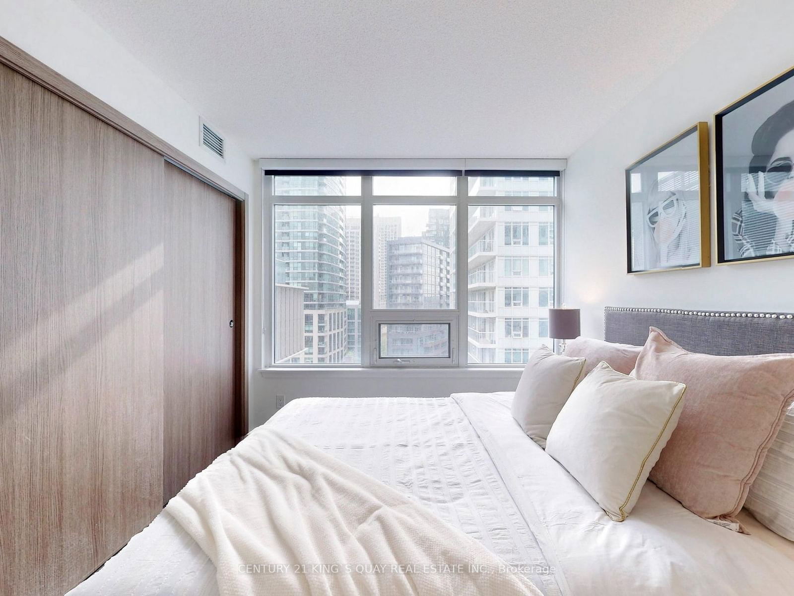 17 Bathurst St, unit 1002 for sale - image #21