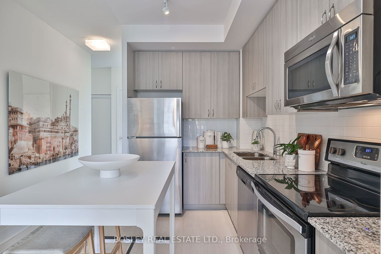 68 Merton St, unit 315 for sale - image #5