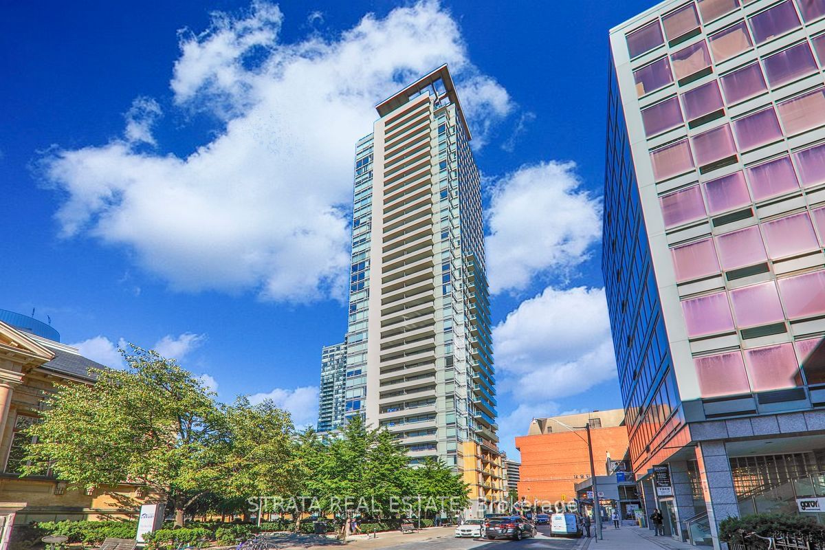 18 Yorkville Ave, unit 713 for rent