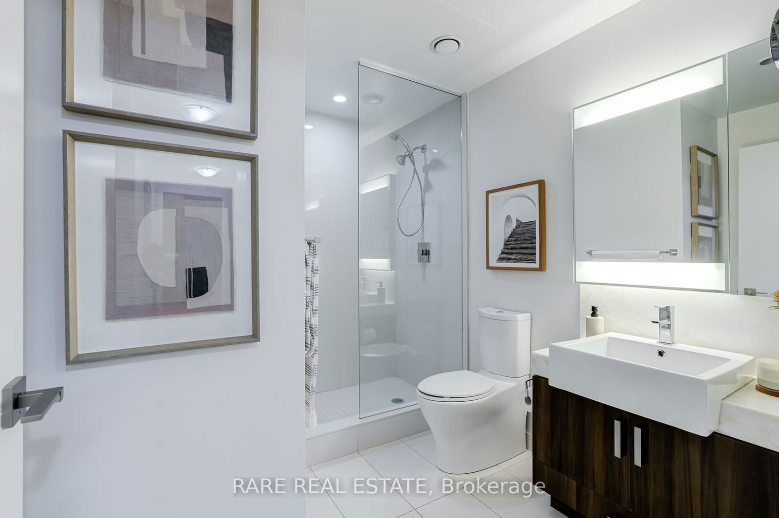 15 Beverley St, unit 707 for sale - image #5