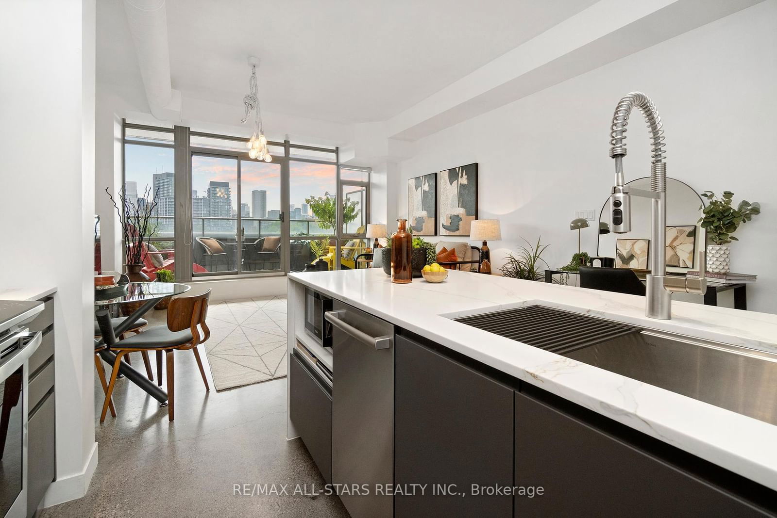 549 King St E, unit 506 for sale - image #4