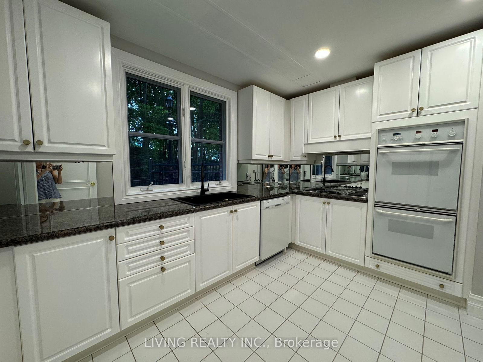 1 Chedington Pl, unit 1B for sale - image #17