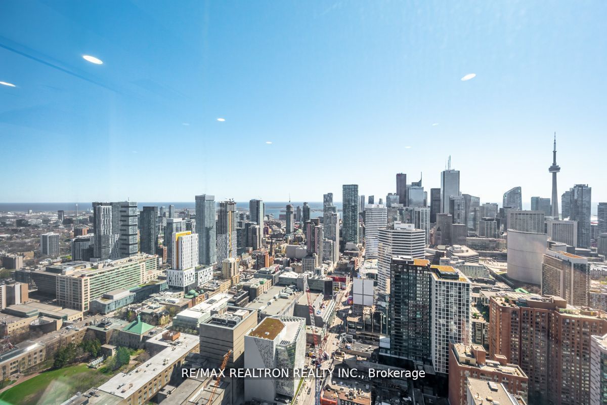 386 Yonge St, unit 4909 for rent - image #27