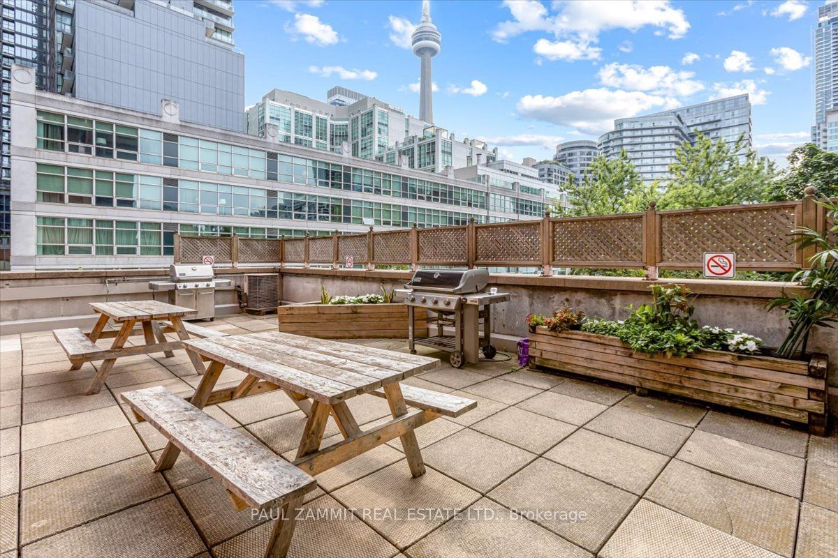 393 King St W, unit 806 for sale - image #20