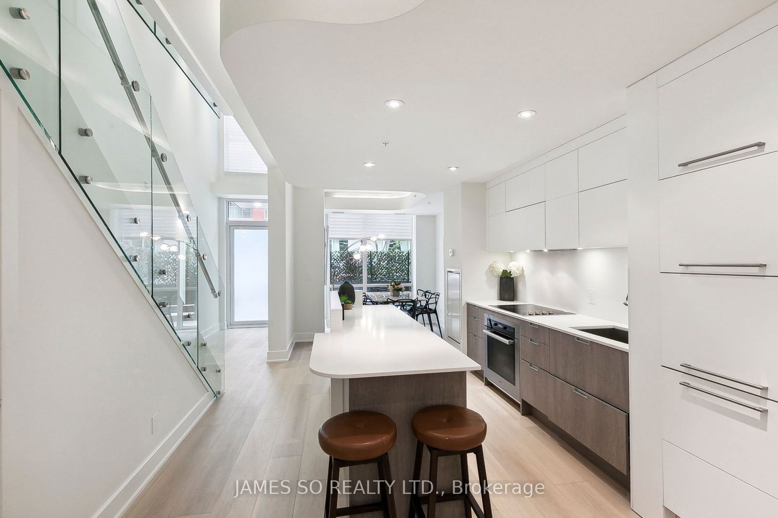 30 Nelson St, unit TH14 for sale - image #9