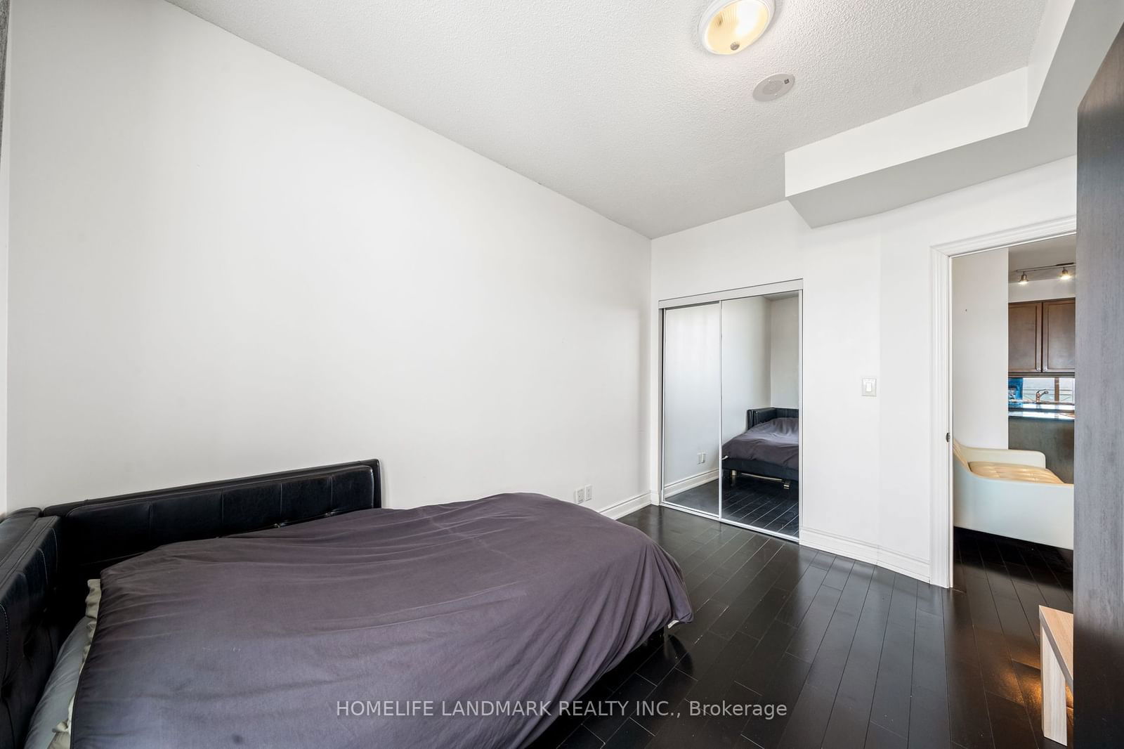 10 Bloorview Pl, unit 1708 for rent