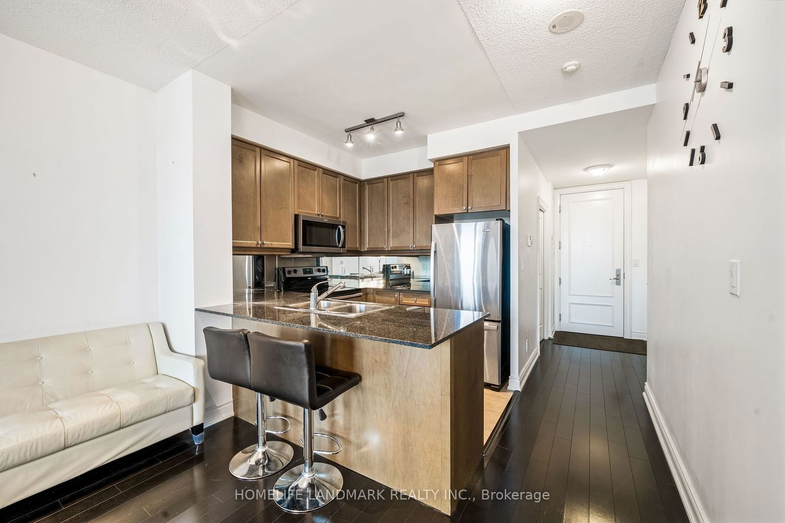 10 Bloorview Pl, unit 1708 for rent - image #8