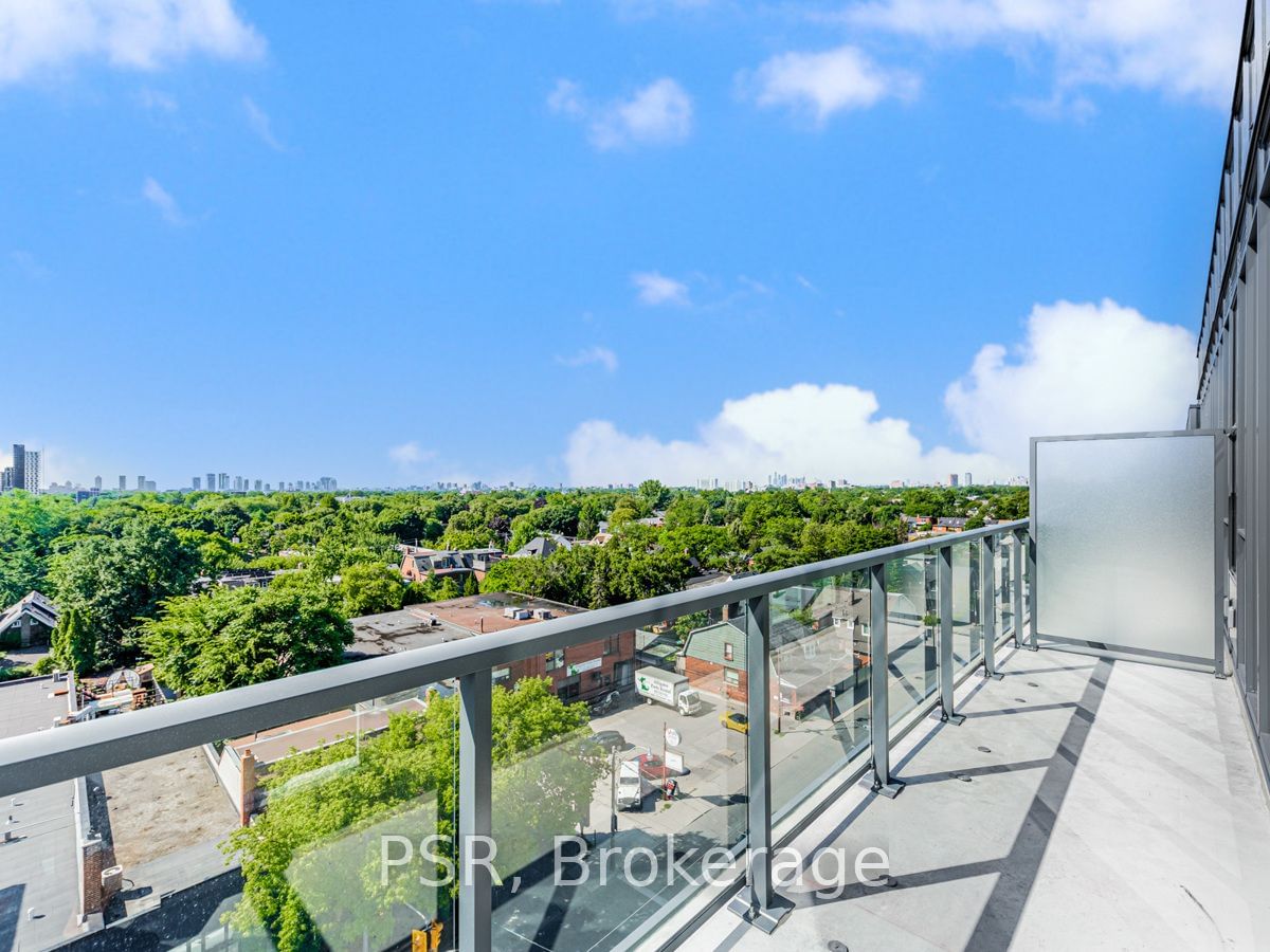 500 Dupont St, unit 716 for sale - image #23