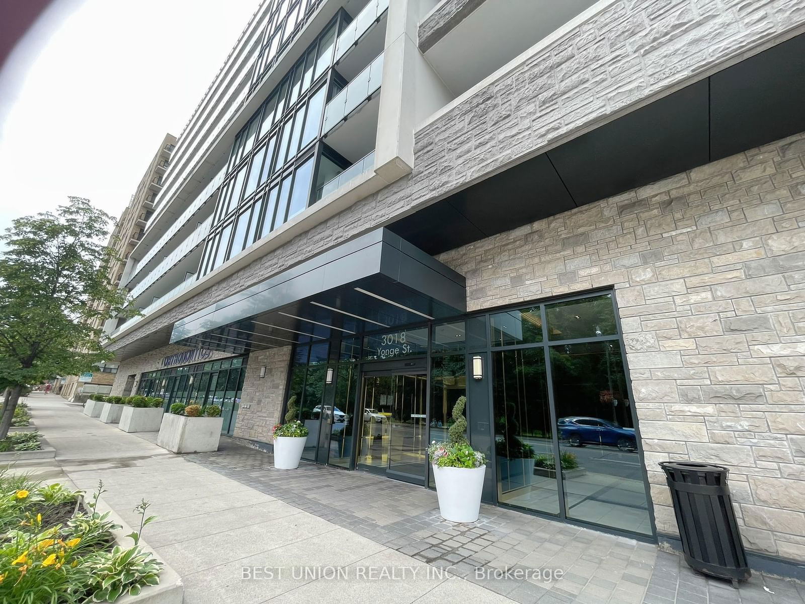 3018 Yonge St N, unit 603 for sale