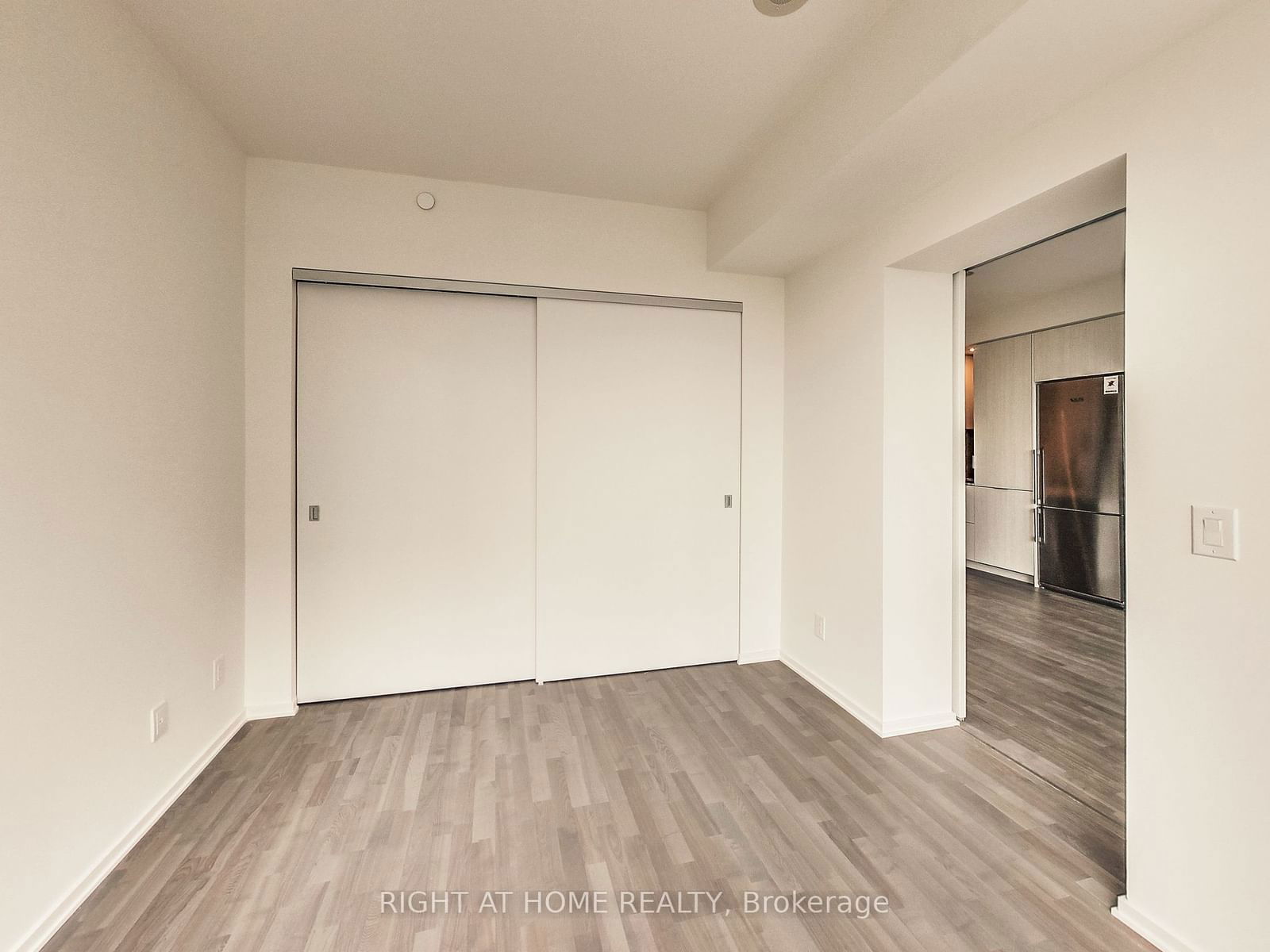 1 Bloor St E, unit 3312 for rent - image #10