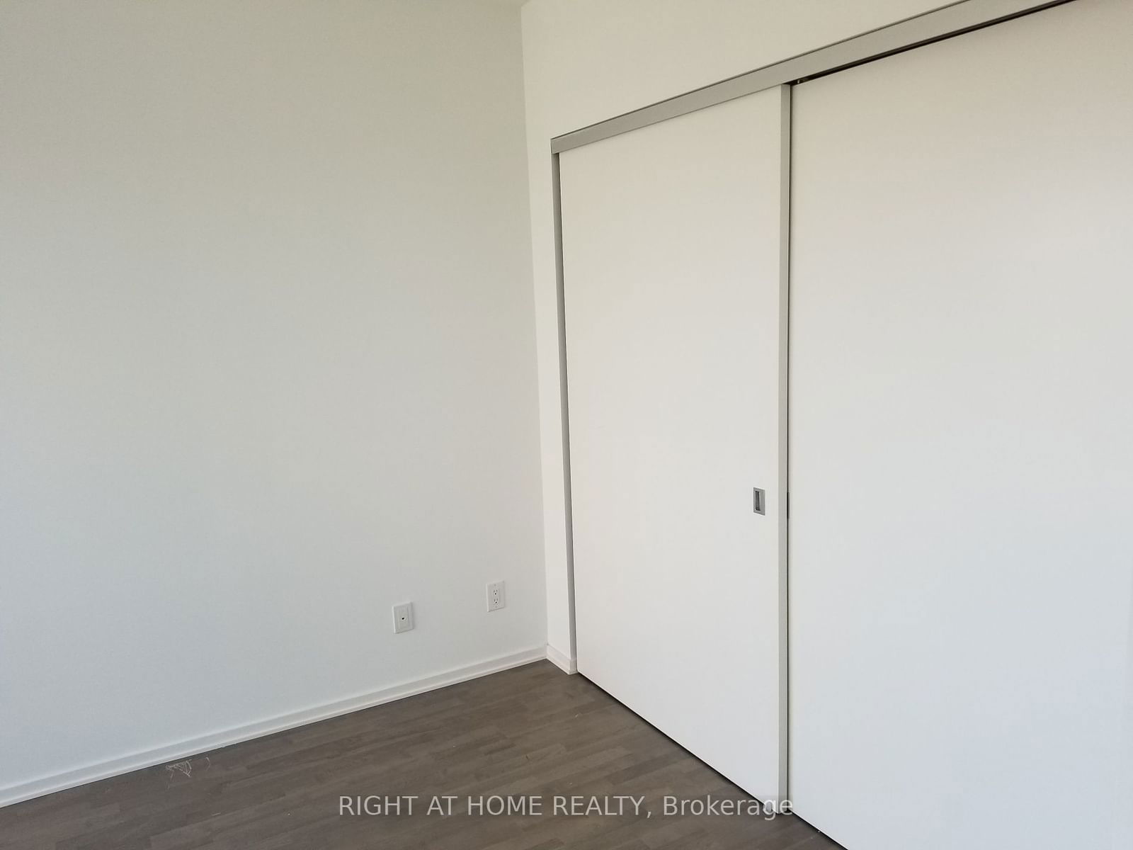 1 Bloor St E, unit 3312 for rent - image #11