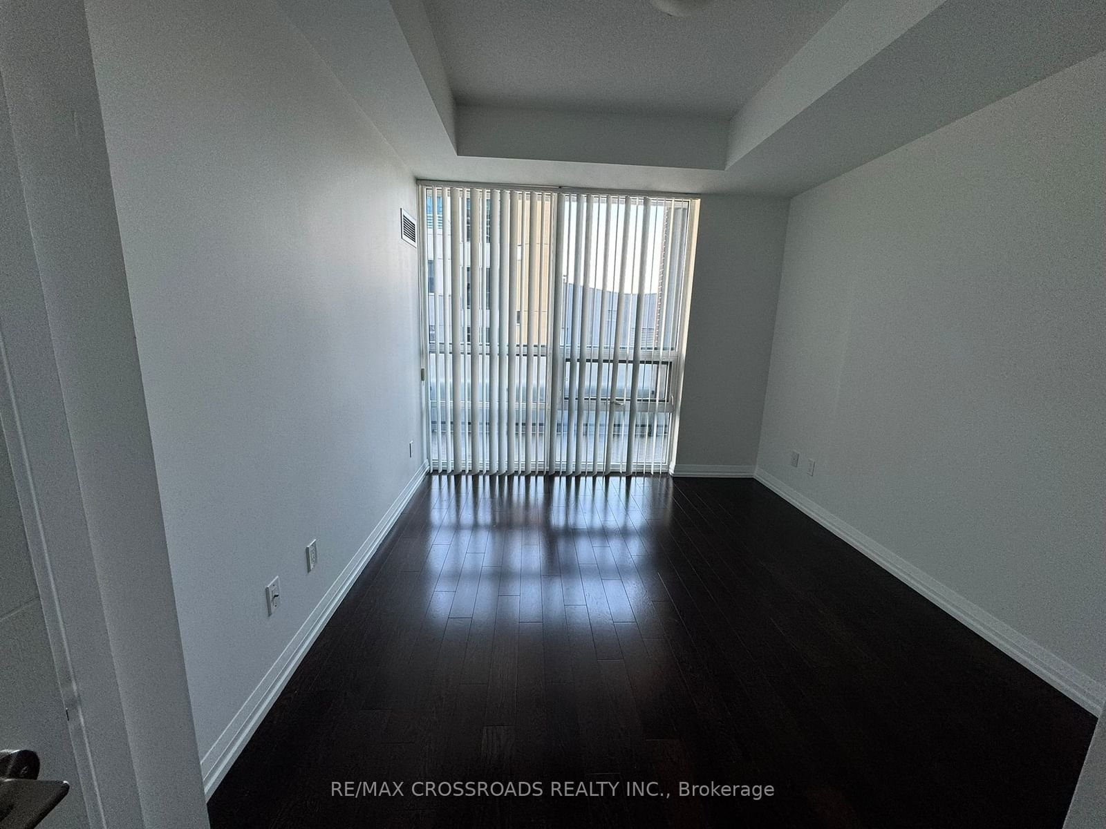 460 Adelaide St E, unit 735 for rent - image #5