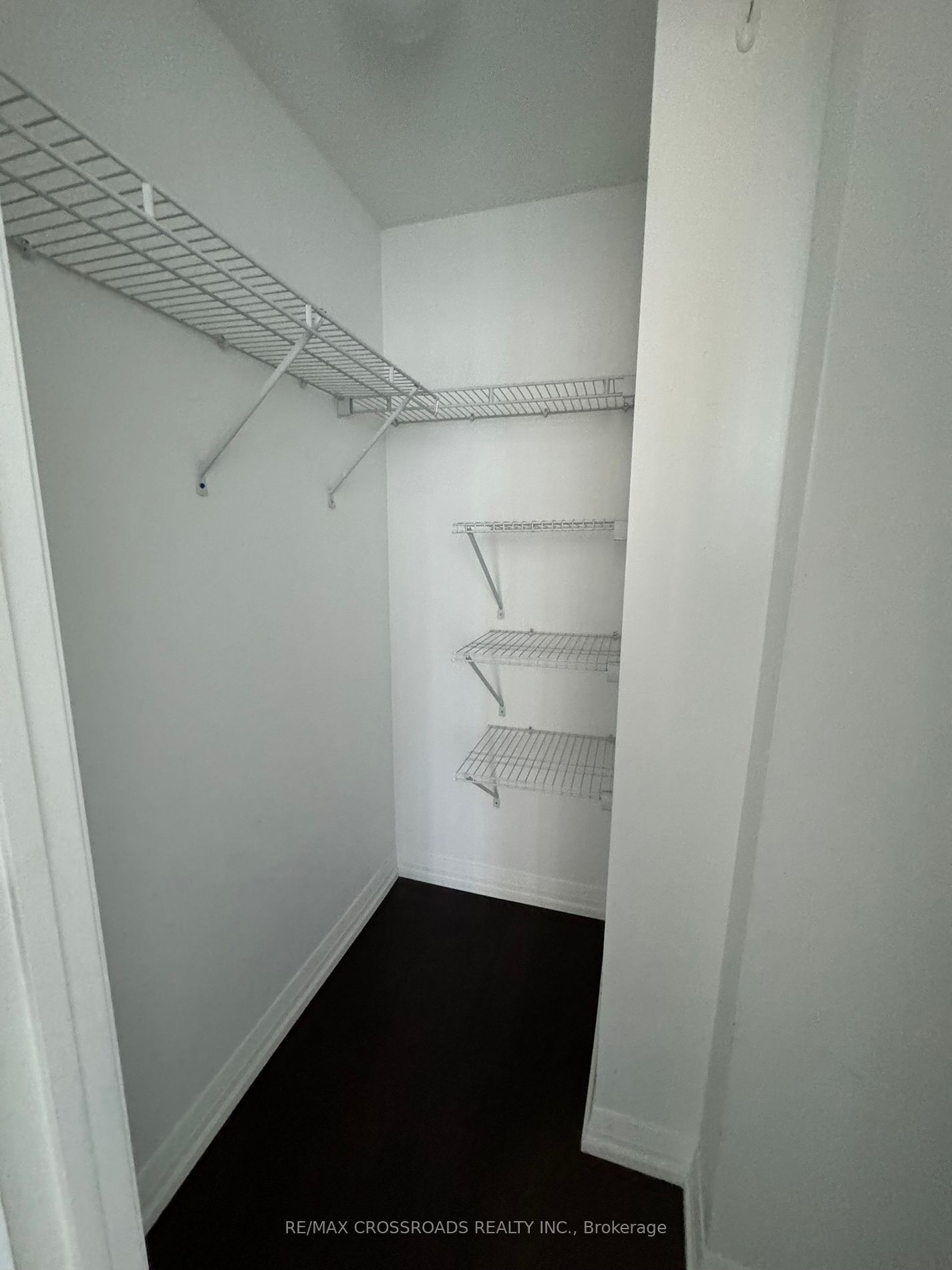 460 Adelaide St E, unit 735 for rent - image #8