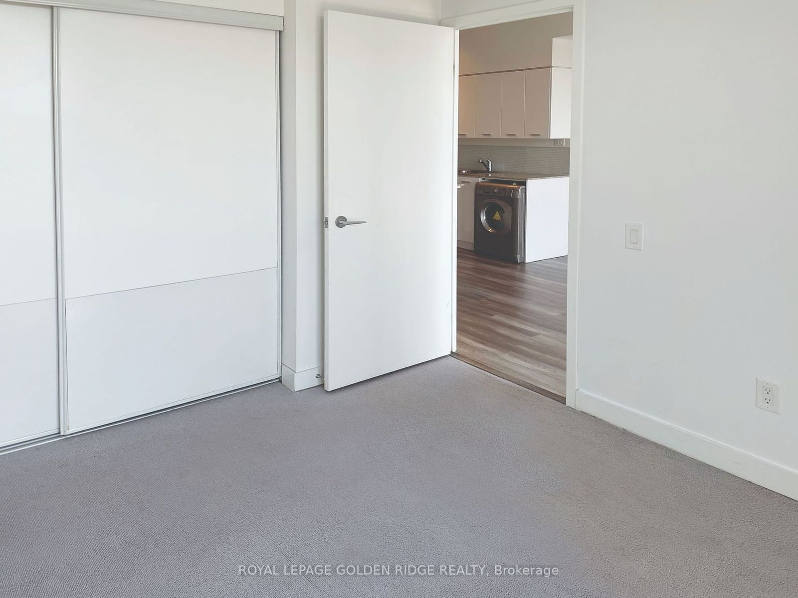 33 Singer Crt, unit 2207 for rent - image #10