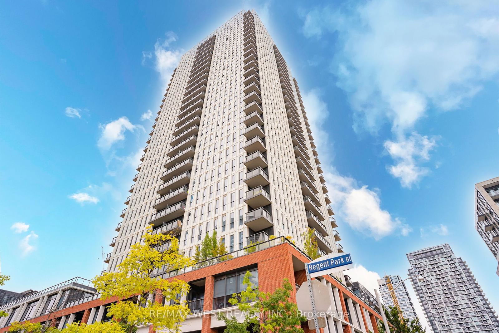 55 Regent Park Blvd, unit 911 for sale