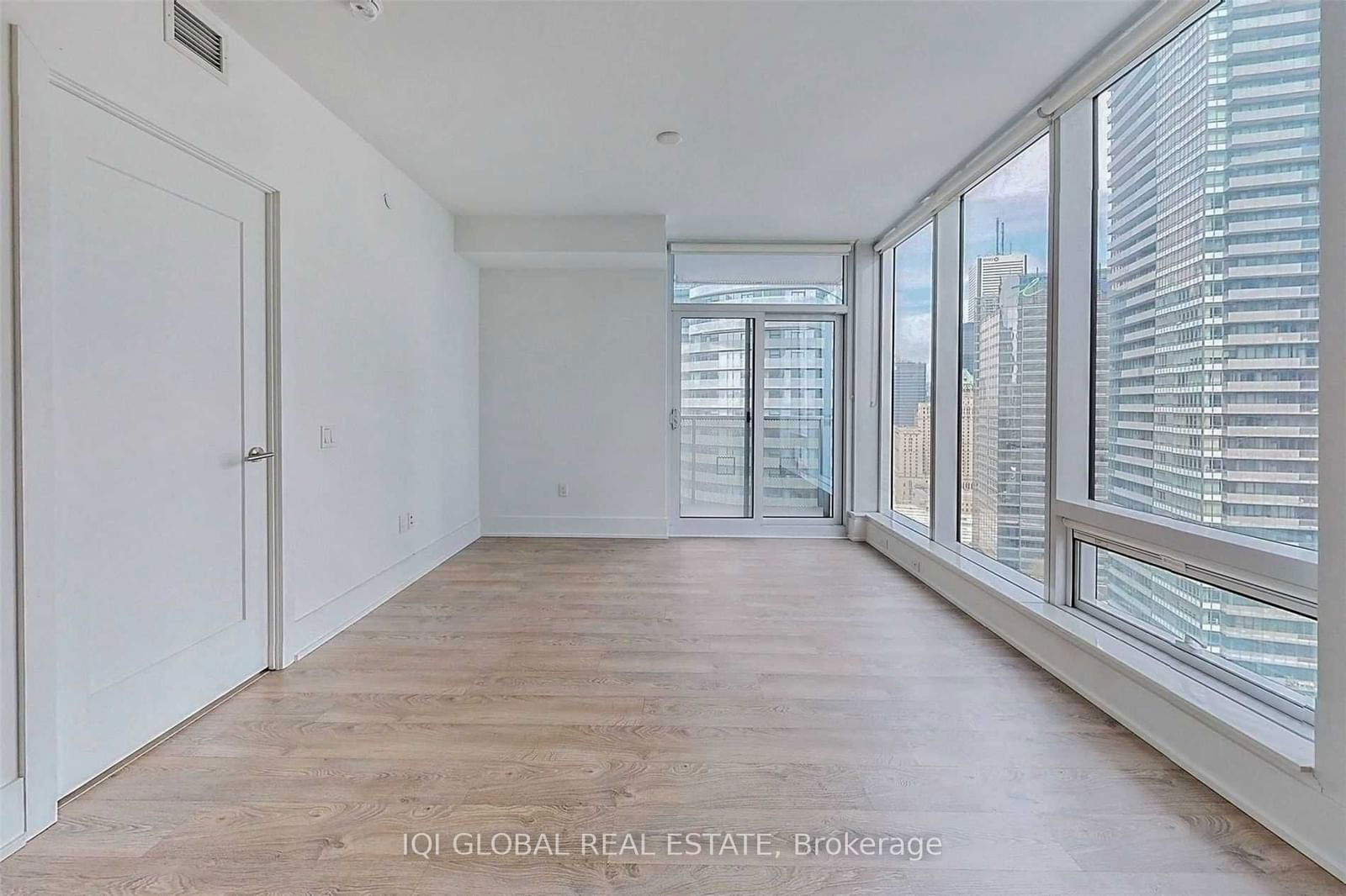 10 York St, unit 3003 for rent - image #12