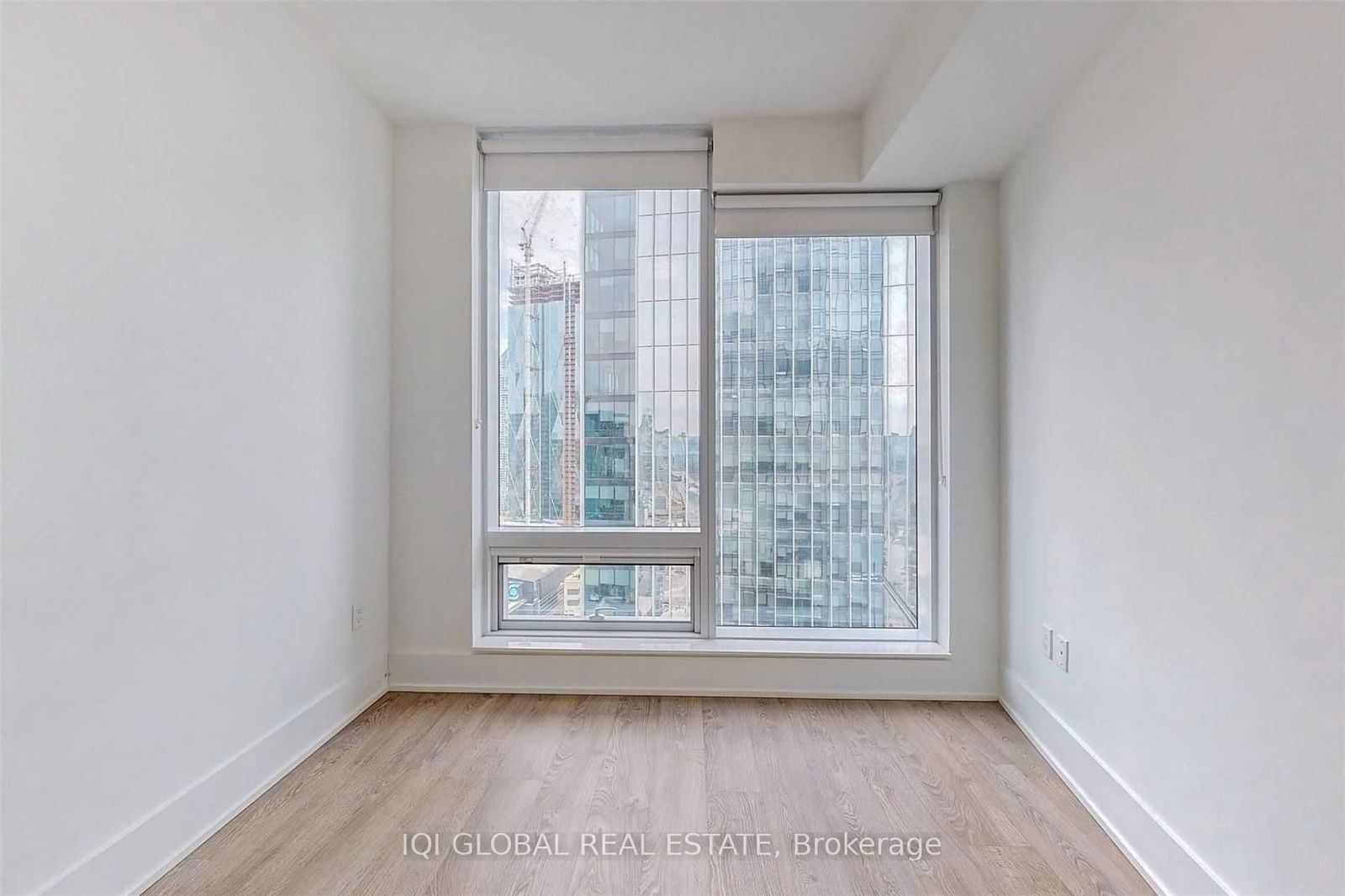 10 York St, unit 3003 for rent - image #16