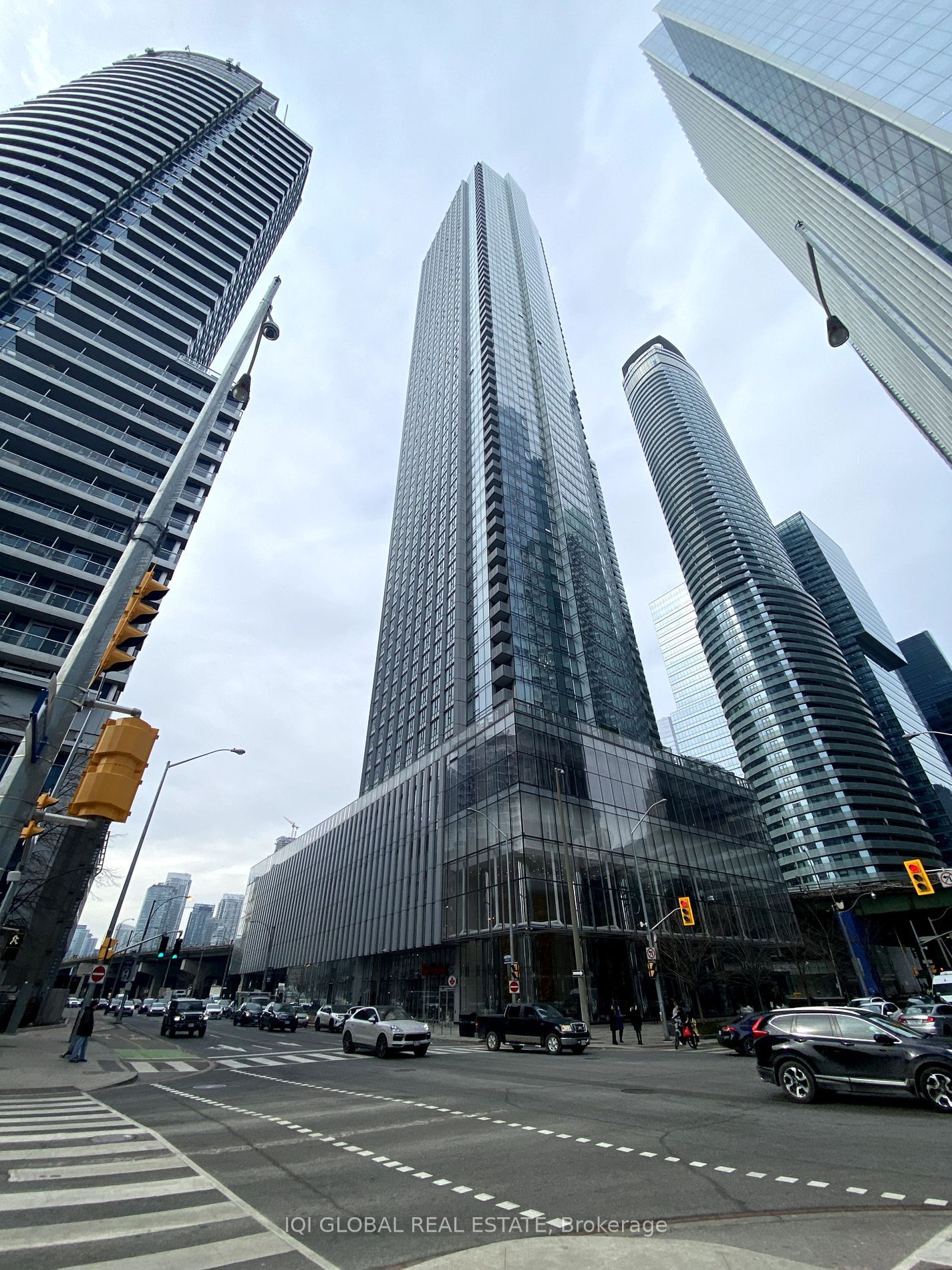 10 York St, unit 3003 for rent - image #4