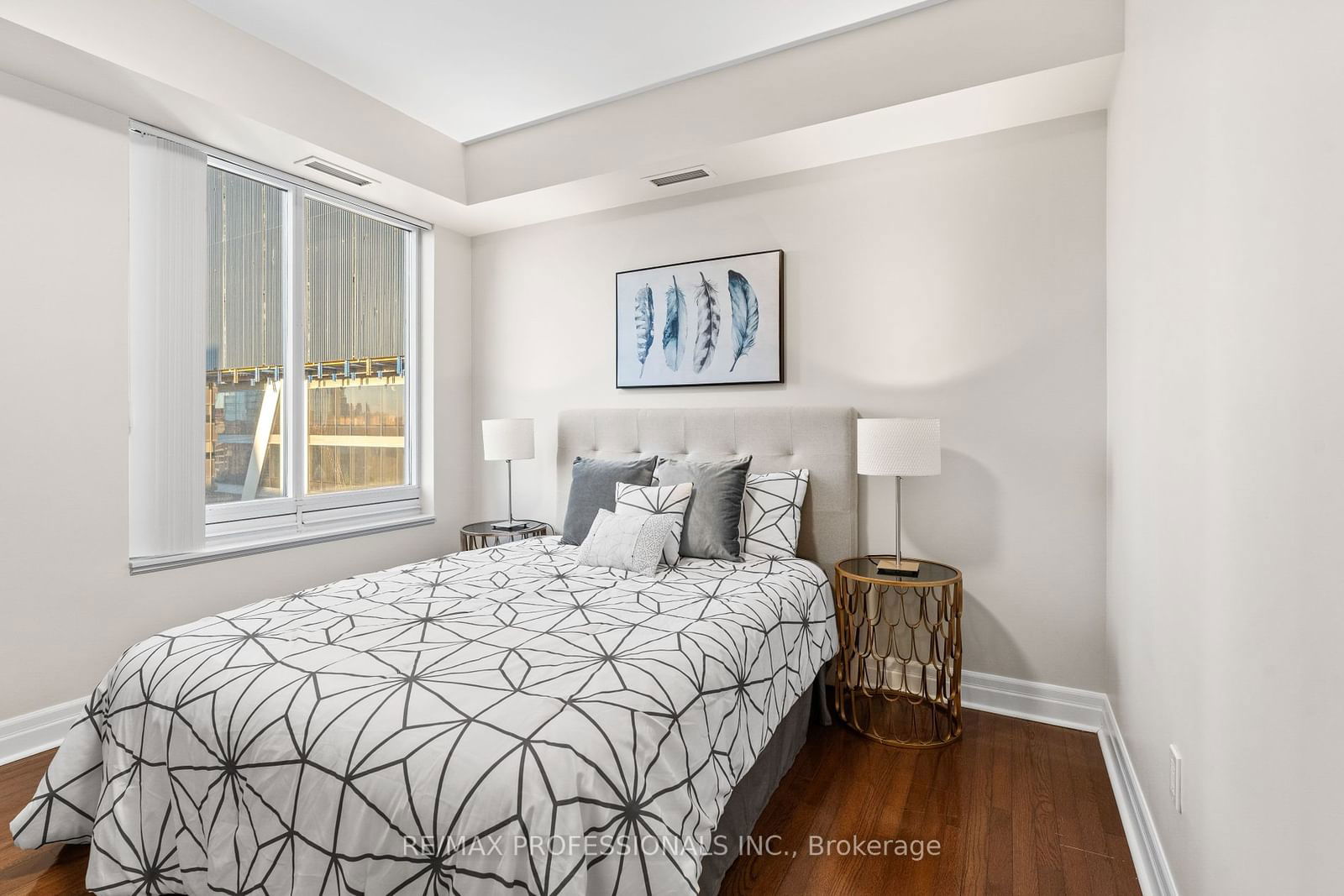 35 Balmuto St, unit 2104 for sale - image #3