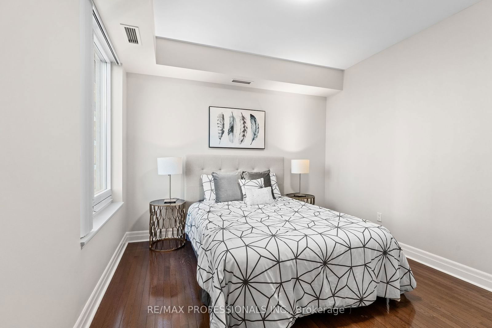 35 Balmuto St, unit 2104 for sale - image #4