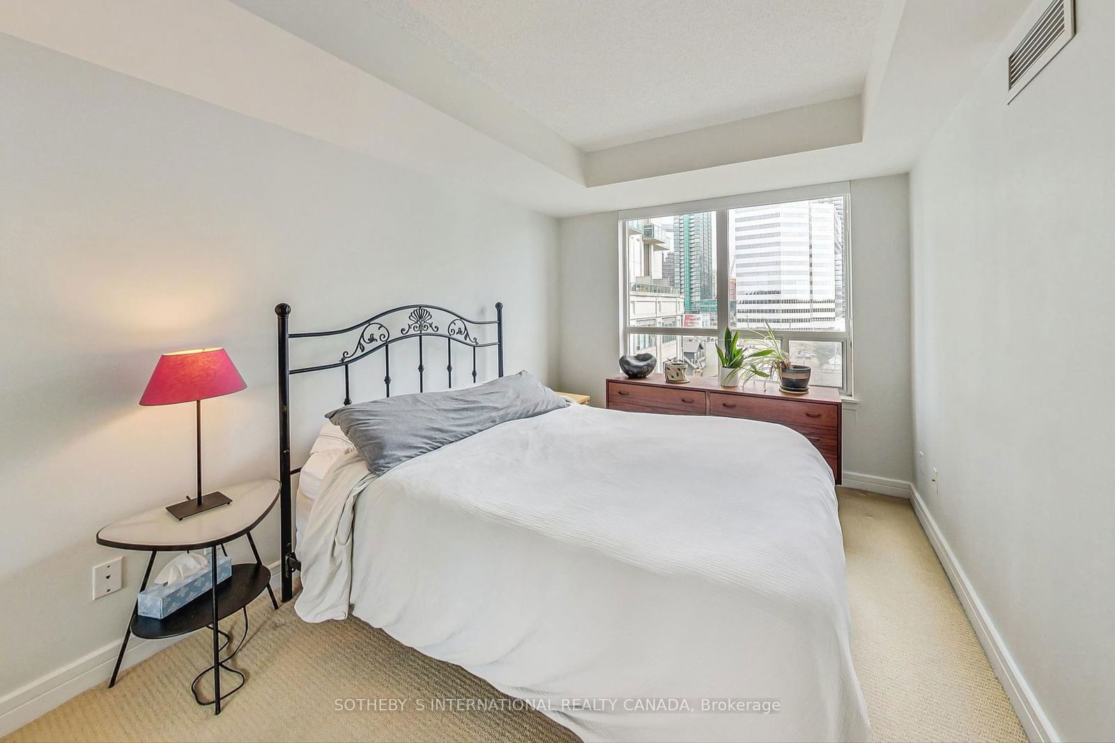 16 Harrison Garden Blvd, unit 601 for sale - image #15