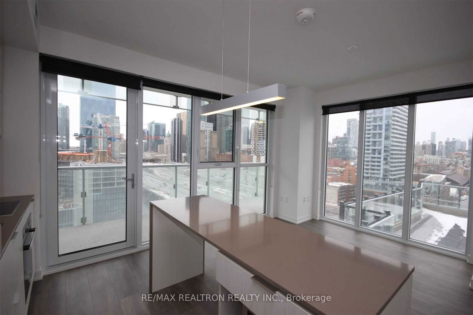 15 Lower Jarvis St, unit 1210 for rent - image #3