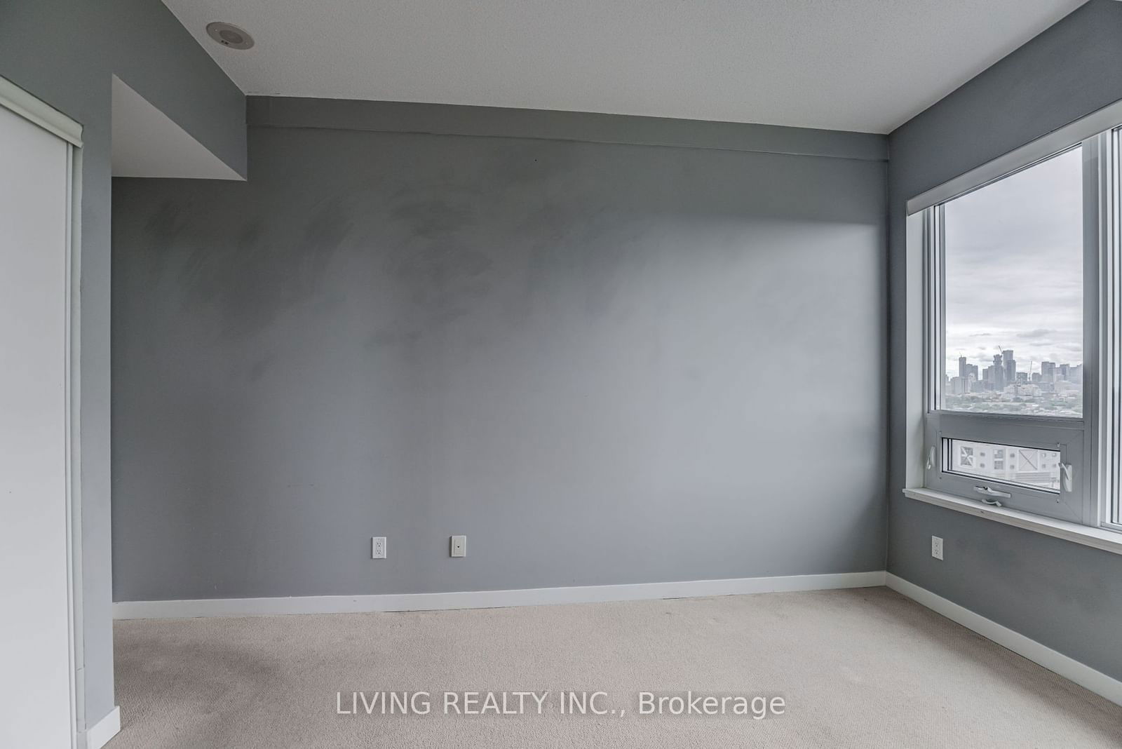 59 East Liberty St, unit 2001 for rent - image #21