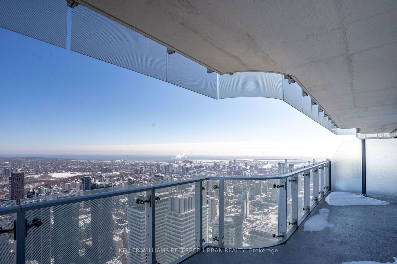 1 Bloor St E, unit 7001 for rent