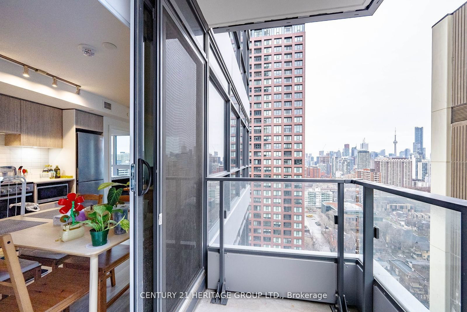 395 Bloor St E, unit 2102 for sale - image #17