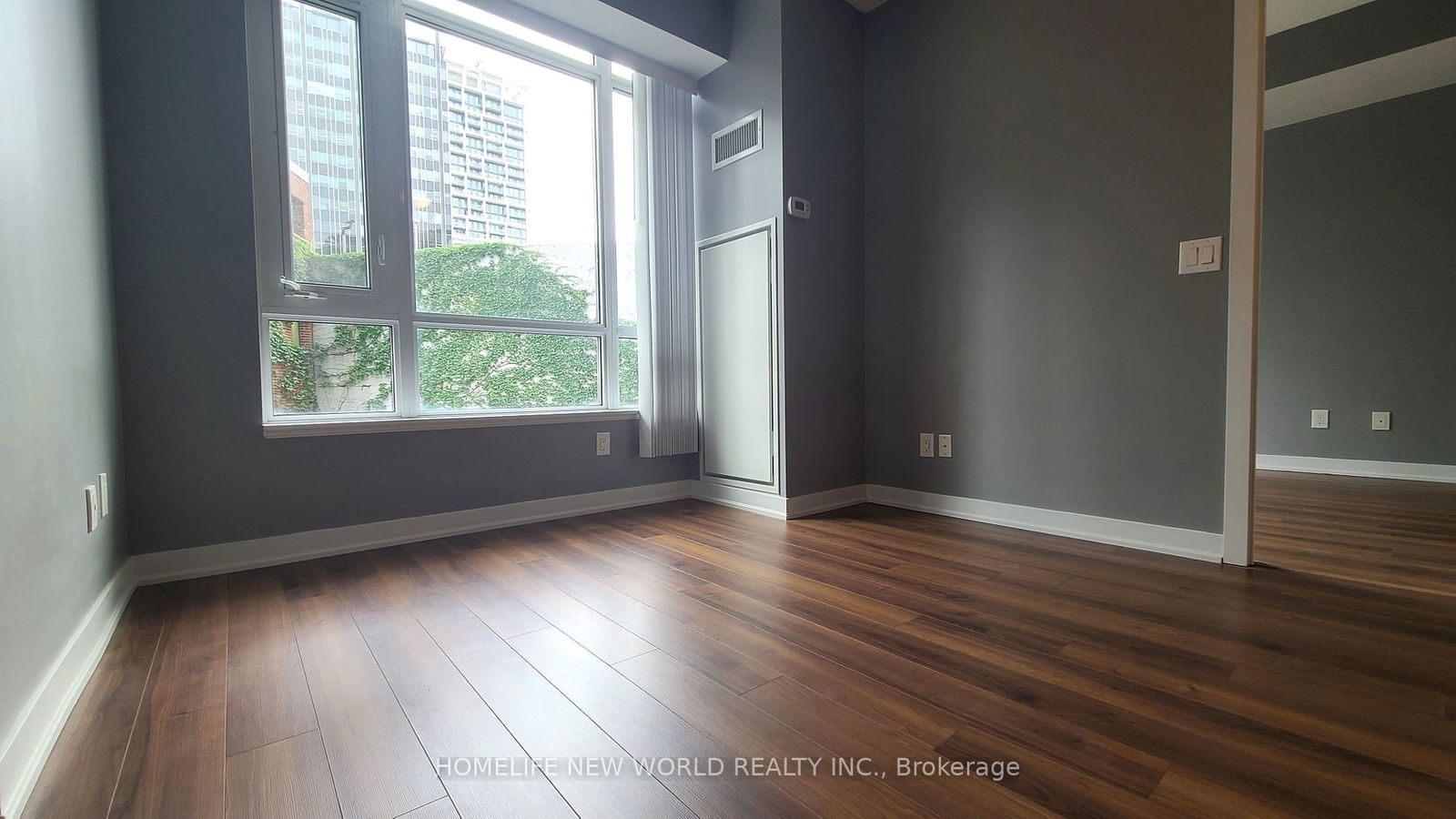 60 Berwick Ave, unit 316 for rent - image #5