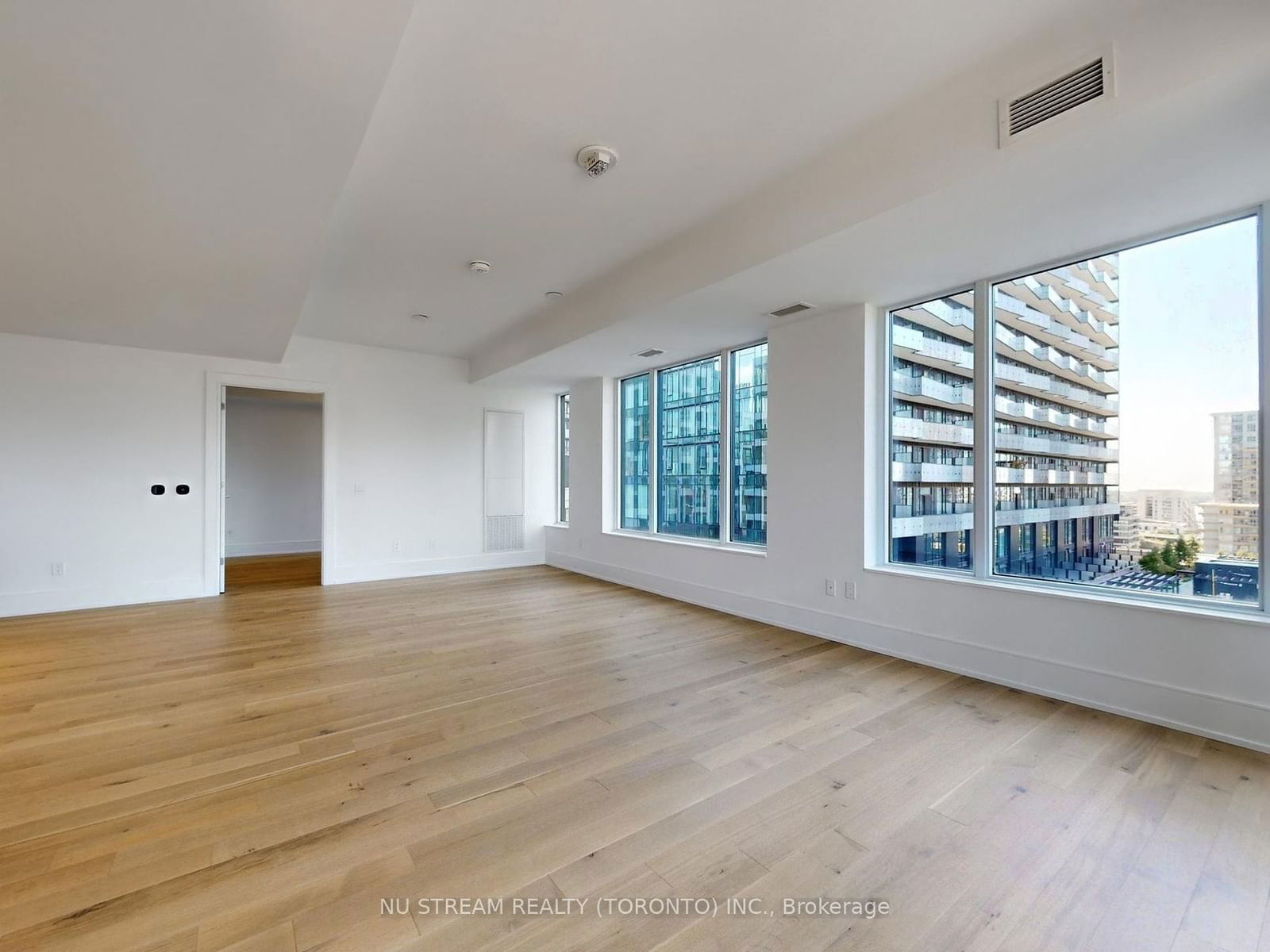 455 wellington St W, unit 908 for sale - image #8