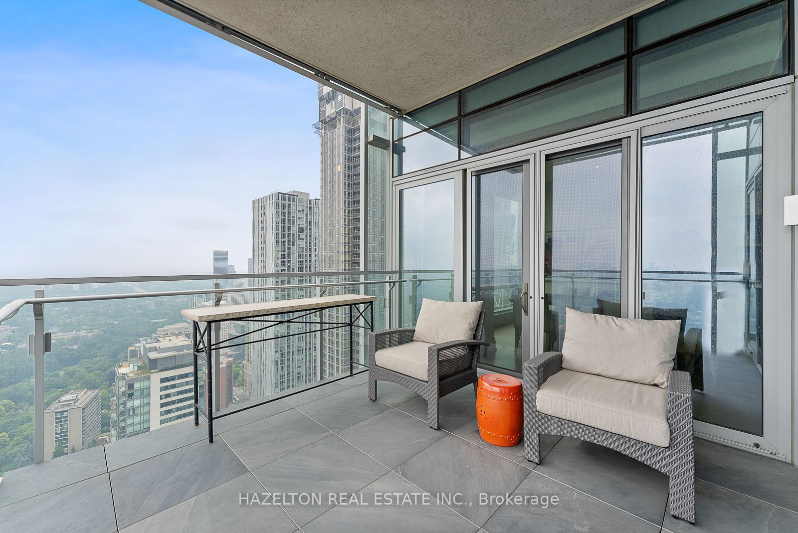 50 Yorkville Ave, unit 4402 for rent - image #38