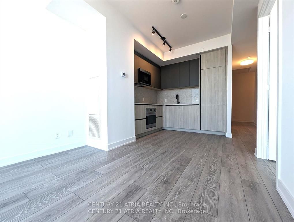 108 Peter St, unit 5209 for sale - image #2