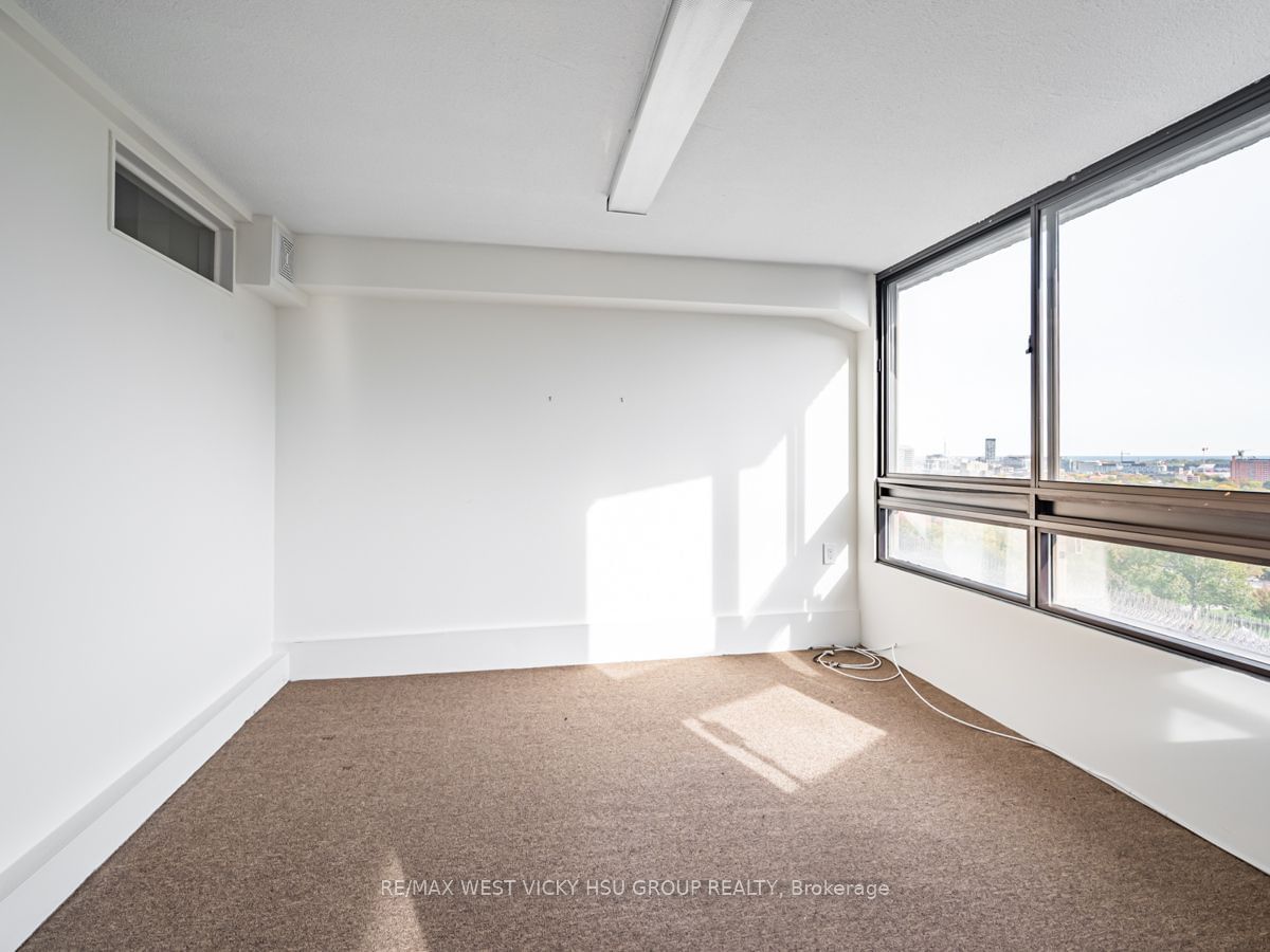 130 Carlton St, unit 1505 for sale - image #21