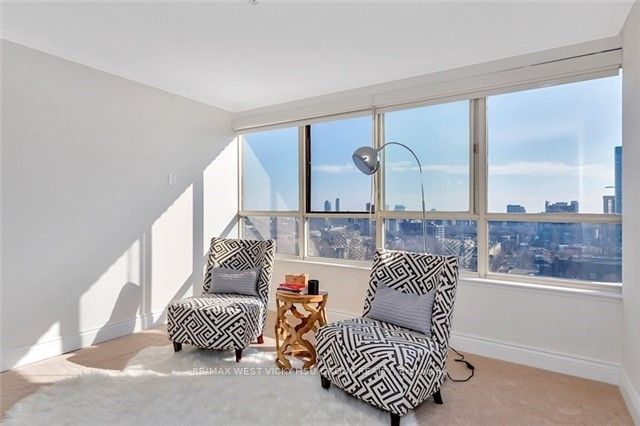 130 Carlton St, unit 1505 for sale - image #26